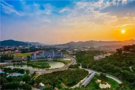 漳州龍佳山莊教育基地